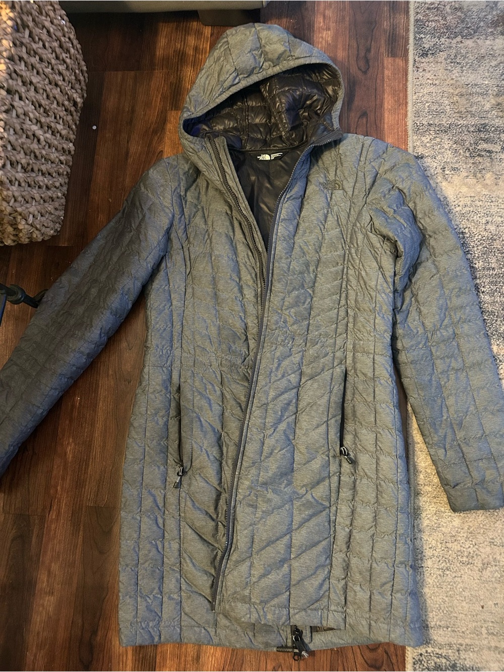 The North Face Long Quilted Hooded Puffer Coat - Gray